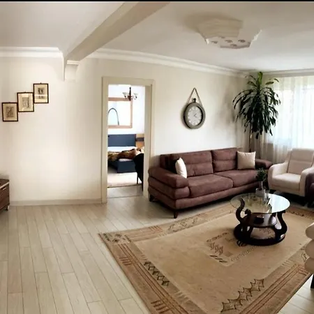 Διαμέρισμα Family House